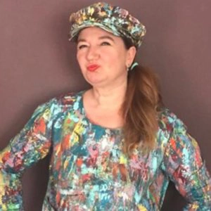 Betine Kuecholl ist Stormarns Upcycling-Königin