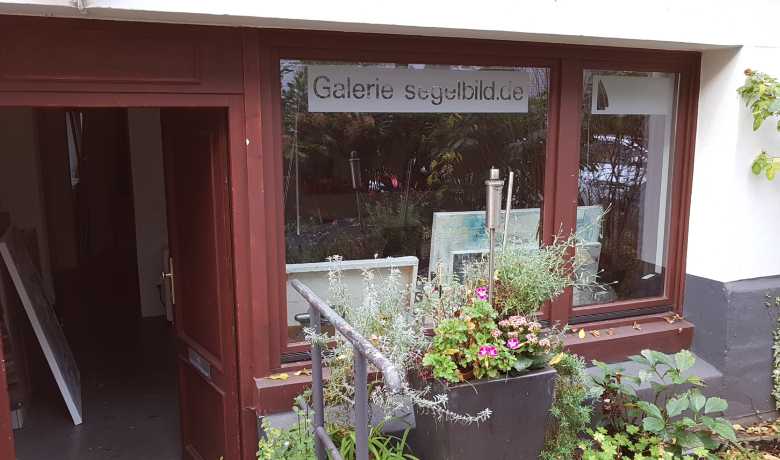 Die Galerie Segelbild.de in einem Souterrain im Herzen von Eimsbüttel