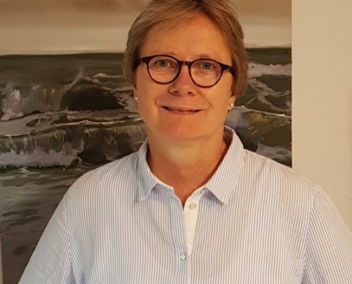 Maren Goericke ist Kunstmalerin und bietet Malworkshops für wenig Geld an
