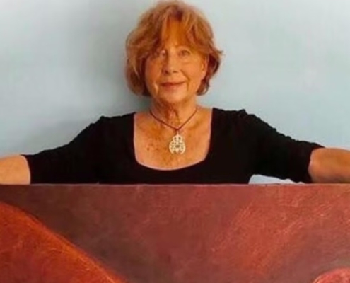 Die Hamburger Blumenbild-Malerin Ingrid LaPlante
