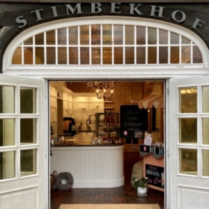Das Entree des Stimbekhofs im noblen Landhausstil