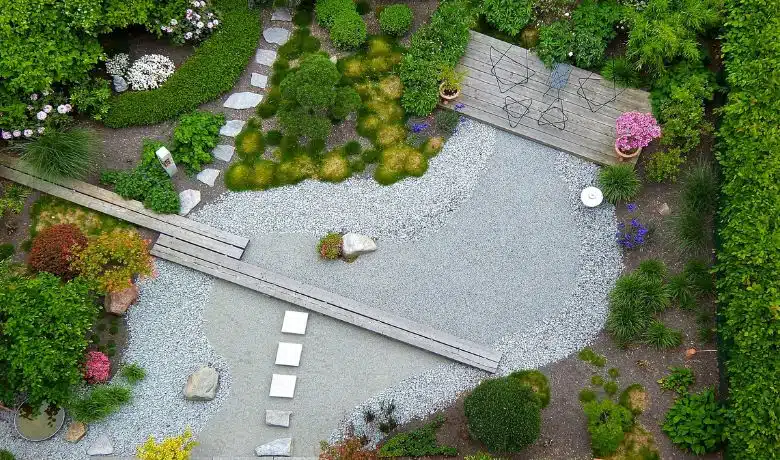 Auch die Gartenplanung bietet Andrea David an