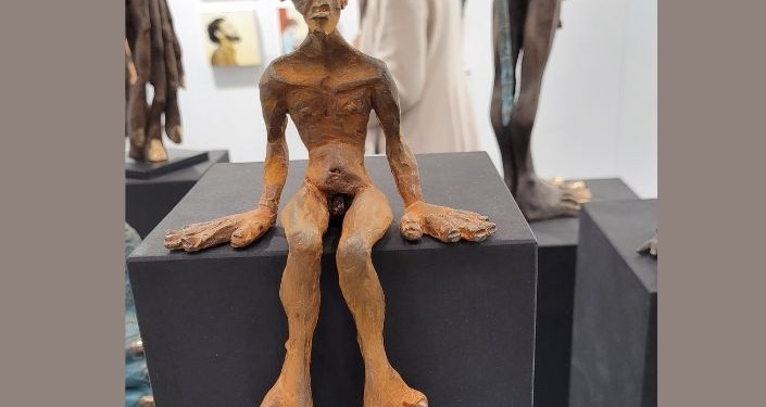 Bronzefiguren von Tim David Trillsam