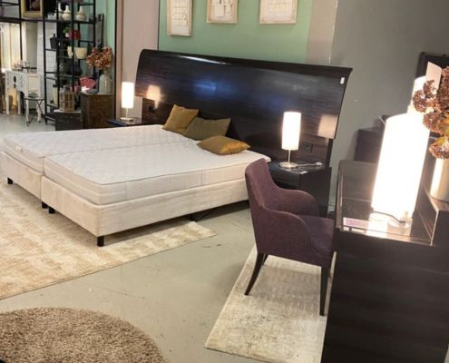 Mobiliar von 120 Hotelzimmern des Hotel Atlantic kann ergattert werden